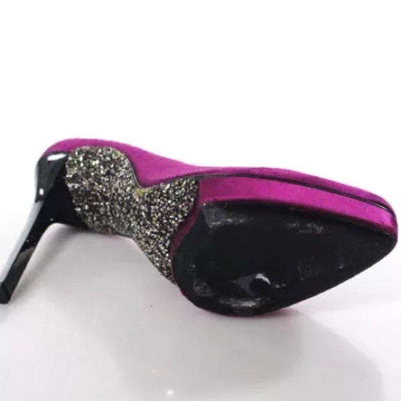 🔥🔥SOLD 🔥🔥LANVIN SATIN platform stoned bottom - Picture 4 of 6